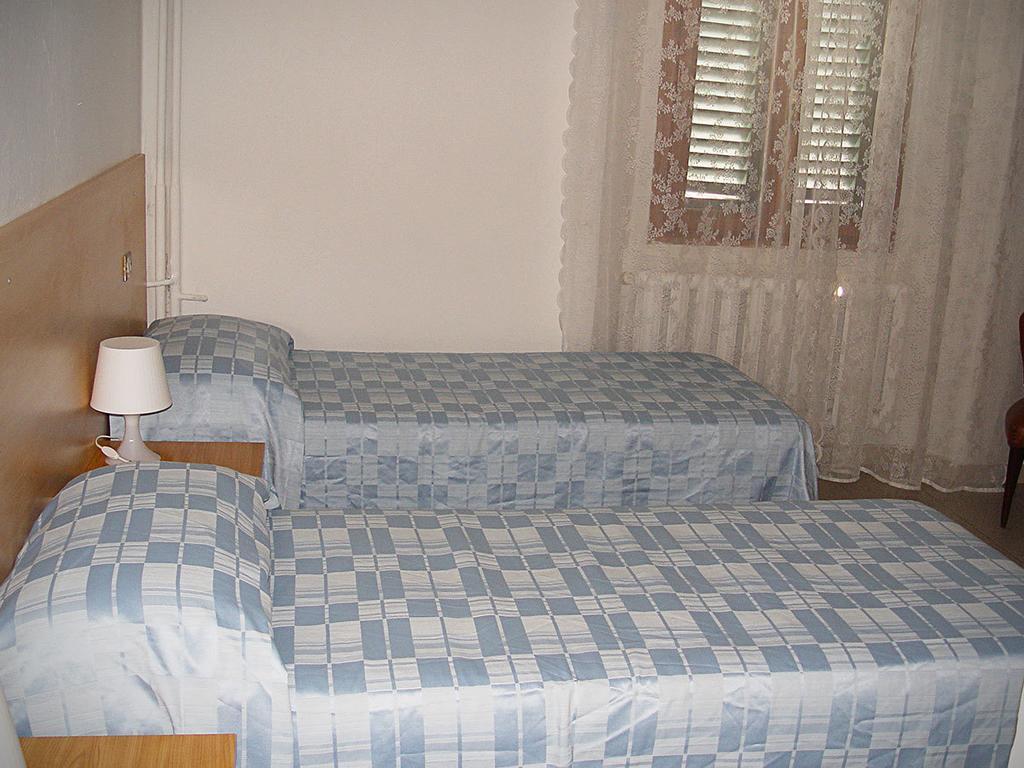 Albergo Ristorante La Torretta Castiglione dei Pepoli Room photo